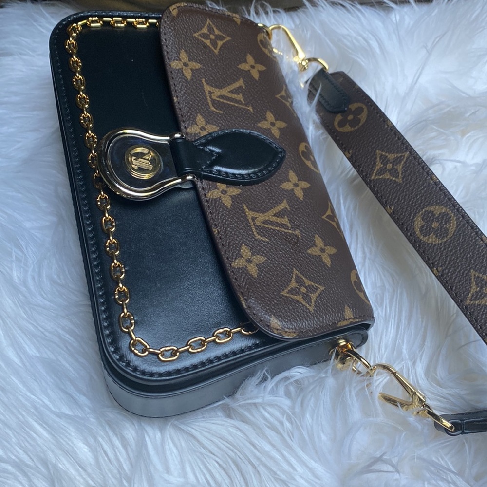 Louis Vuitton bag - Picture 17 of 17